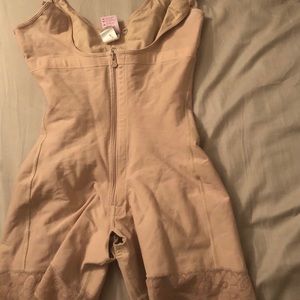 Women’s Columbian Faja